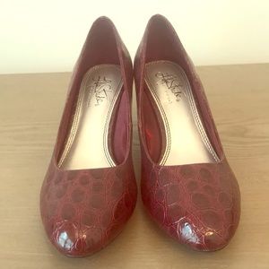 New! LifeStride Soft System comfort 1in heel